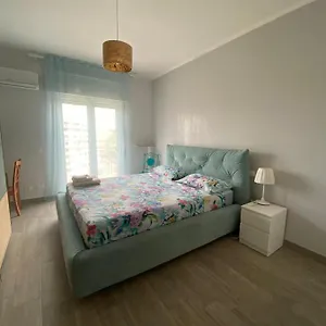 https://tres-joli-bb.it-romehotels.com