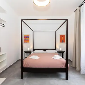 https://santerasmo-suite.it-romehotels.com